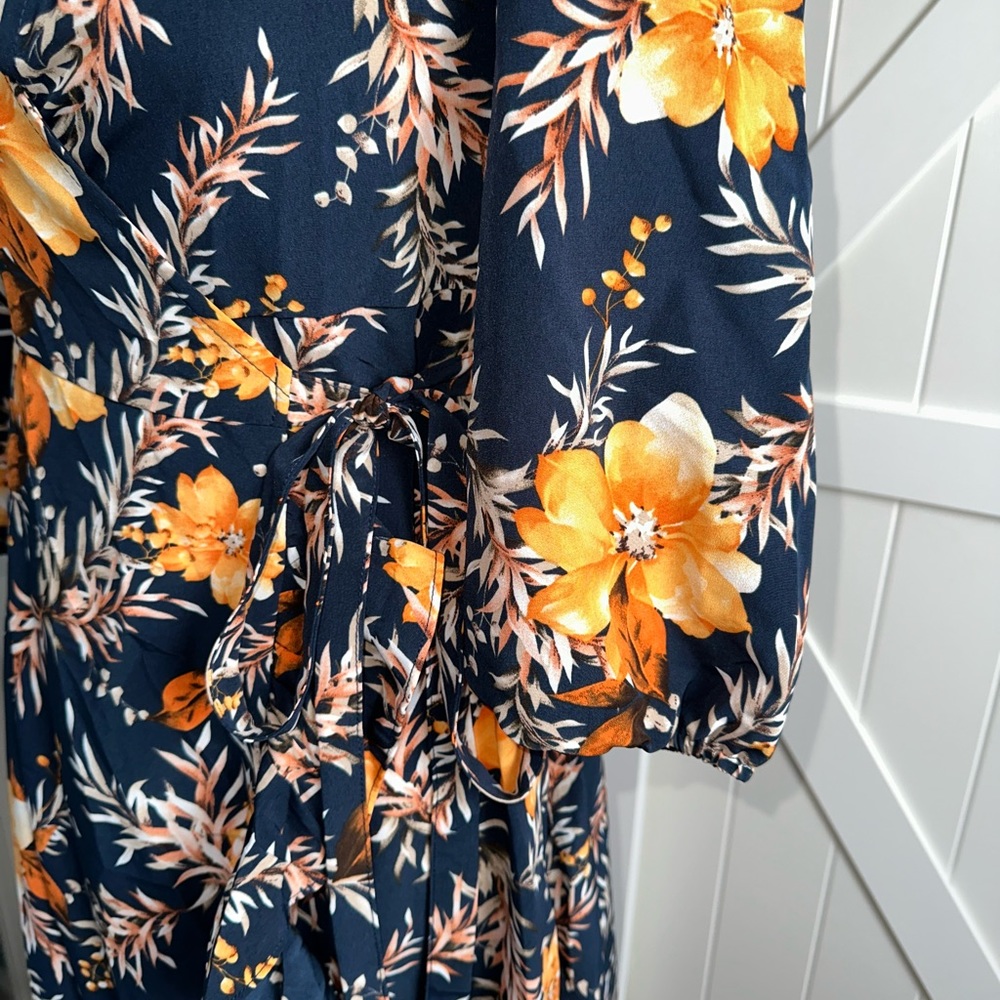 Francesca's Blue Rain NWT Floral Wrap Dress XS Hi-Low Ruffle Boho - Picture 3 of 8
